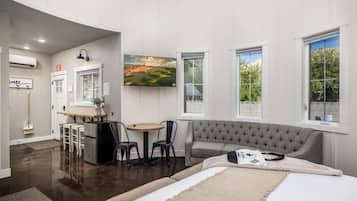 2 slaapkamers, een strijkplank/strijkijzer, gratis wifi, beddengoed