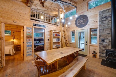 Secluded & Tranquil Cabin ~ Near Red River Gorge