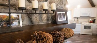Private Brookside Getaway