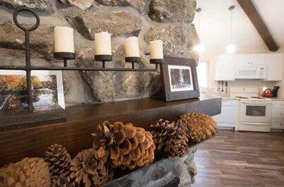 Private Brookside Getaway