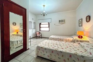 6 quartos