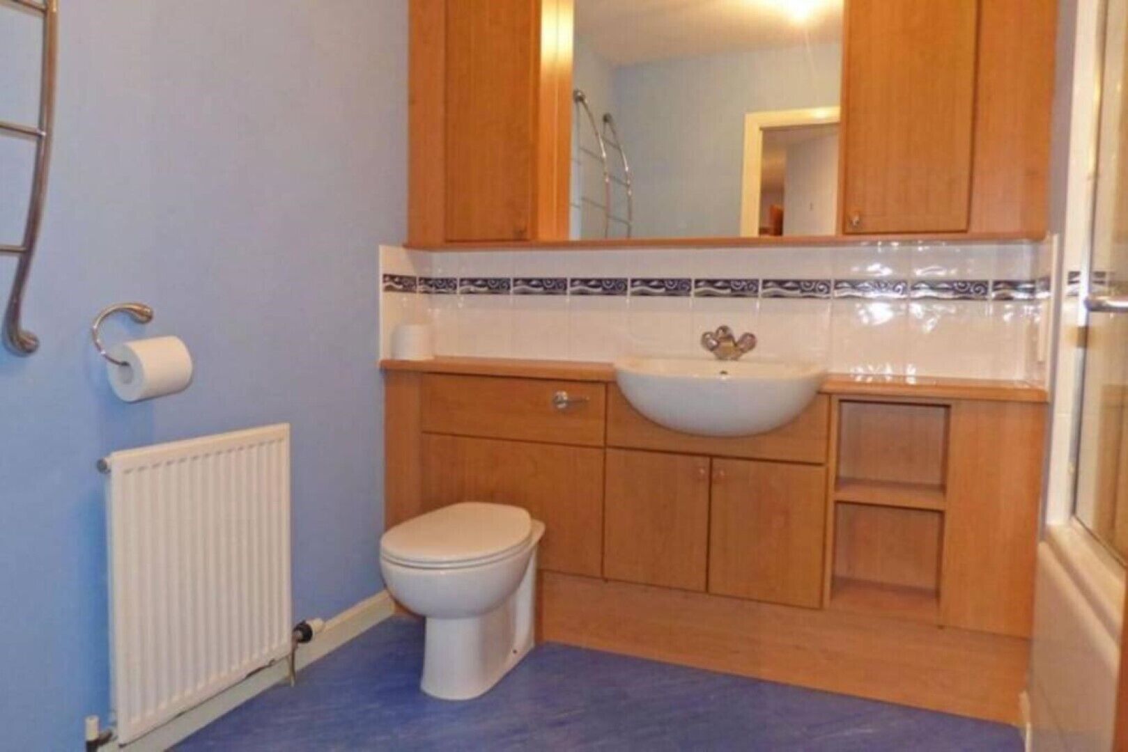 Shower, hair dryer, towels, toilet paper