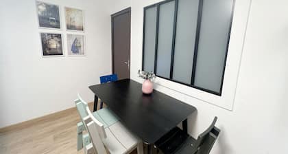 016 CHIC & COSY GRAND APPART HYPERCENTRE SMART TV WIFI NETFLIX