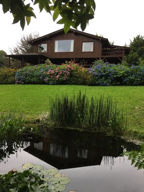 Mặt tiền nơi lưu trú