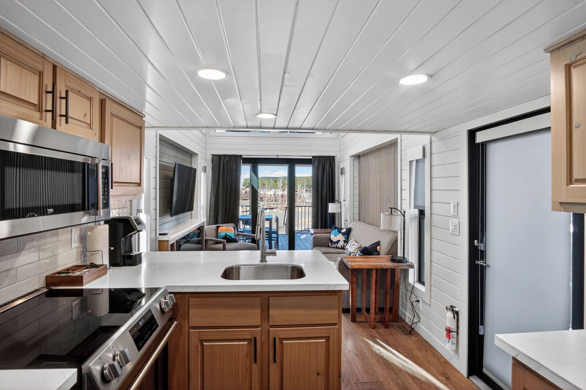 Cabin | Bếp riêng | Lò vi sóng, dụng cụ pha cà phê/trà 