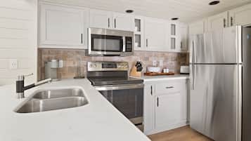 Cabin | Private kitchen