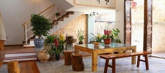 Shijing Homestay (Jianshui Ancient City Branch)