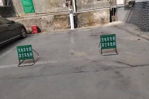 숙박 시설 구내