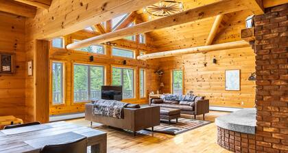 Moosehead Lakefront Huge Cabin|Private dock|Pet friendly|Fast WIFI|Private chef