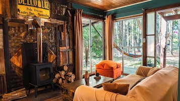 Arroyo | Living area