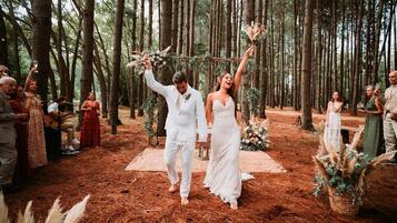 Área de bodas al aire libre