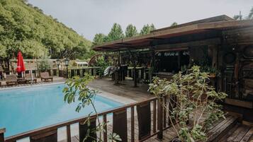 Kolam renang