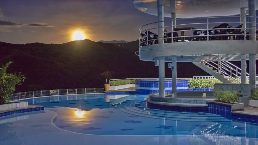 HOTEL PARQUE LA CASONA