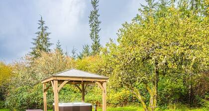 Beaver's Den: Private & Cozy Experience