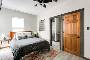 3 bedrooms, iron/ironing board, travel cot, WiFi