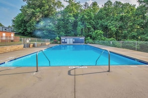 Piscine extérieure