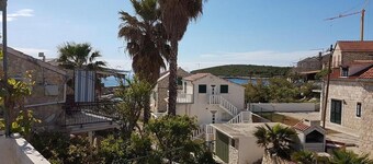 Apartments Katarina -Two Bedroom Apartment with Balcony and Sea View