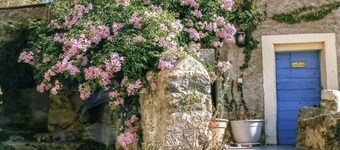 Atypical bed and breakfast in Corsica