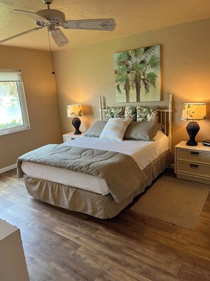 2 quartos, ferros/tábuas de passar roupa, Wi-Fi, roupa de cama