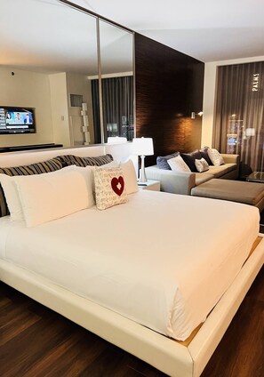 Desk, iron/ironing board, free WiFi, bed sheets