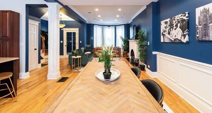 Spacious House ~3min walk WrigleyField~Free Prkg