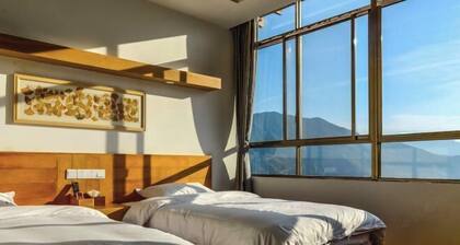 Travelling with Hostel Guilin Longji