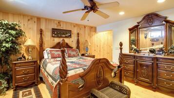 4 Schlafzimmer, Bügeleisen/Bügelbrett, WLAN, Bettwäsche