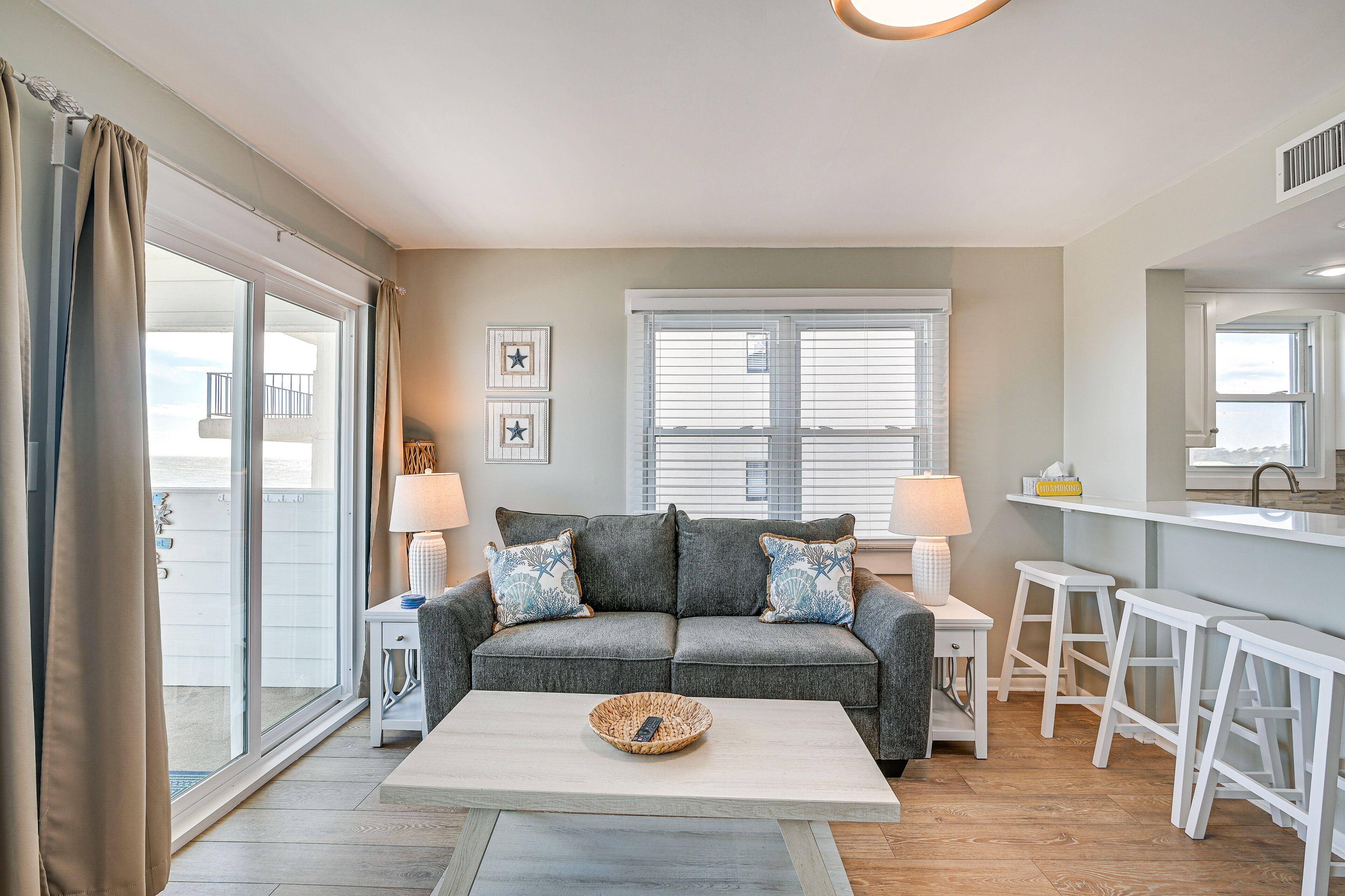 Murrells Inlet Condo On Garden City Beach! - Garden City, SC