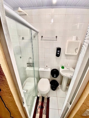Iron/ironing board, free WiFi - Rio Slz Hostel  (São Luís)