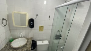 Bathroom - Rio Slz Hostel  (São Luís)