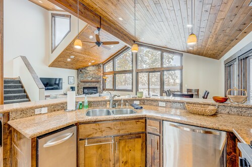 Six-story home among the pines with multiple fireplaces, decks & pool table