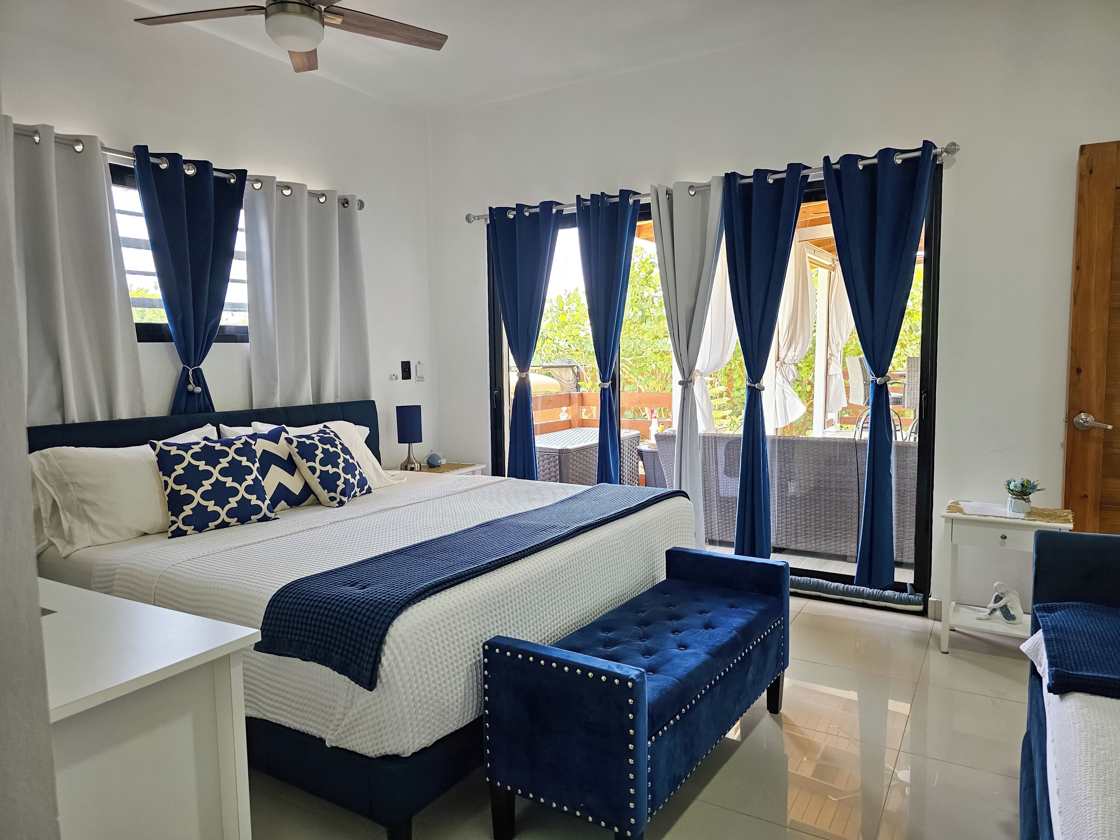 3 habitaciones, tabla de planchar con plancha y wifi gratis 