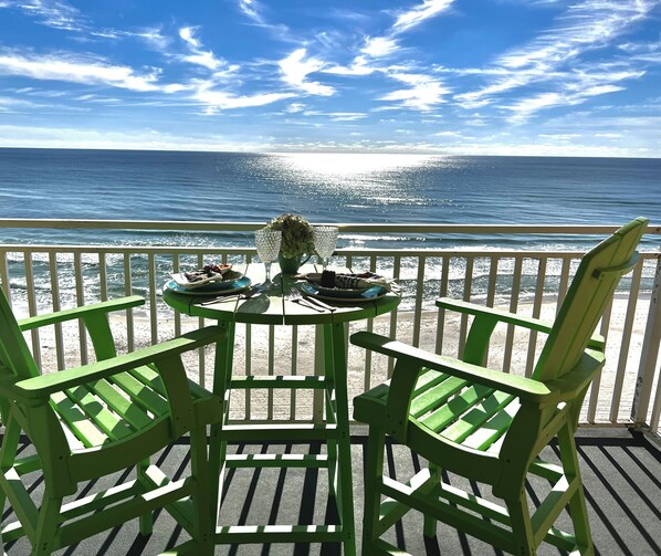 تناول الطعام بالخارج