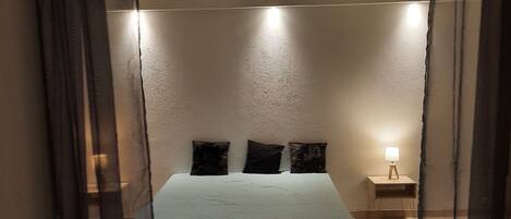 1 habitación y wifi