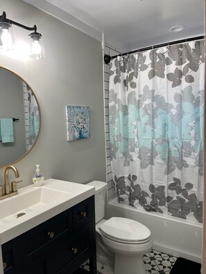 Towels, toilet paper