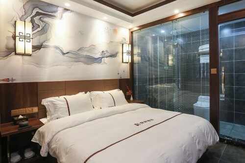 Yueshe Boutique Hotel (Huangyao Ancient Town)