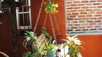 Halaman properti