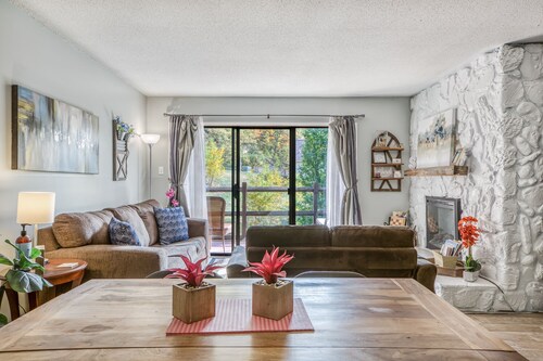 Serene Stay: Family Friendly~Mountain Views~Sevierville