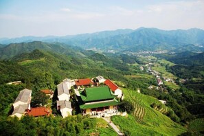Exterior - Guoqi Hotel (Tangchi Hot Spring Tourism Resort) (Lujiang)