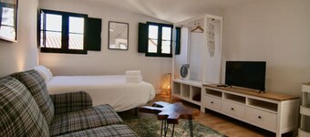 Estudio para 3 personas