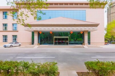 Bayin Guoleng Hotel