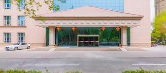 Bayin Guoleng Hotel