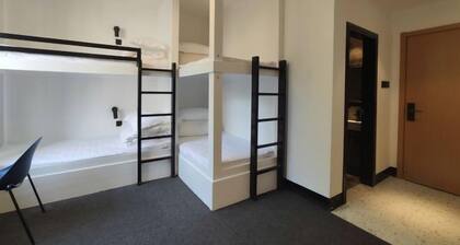 Climber Youth Hostel