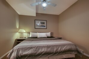 2 bedrooms, Internet, bed sheets