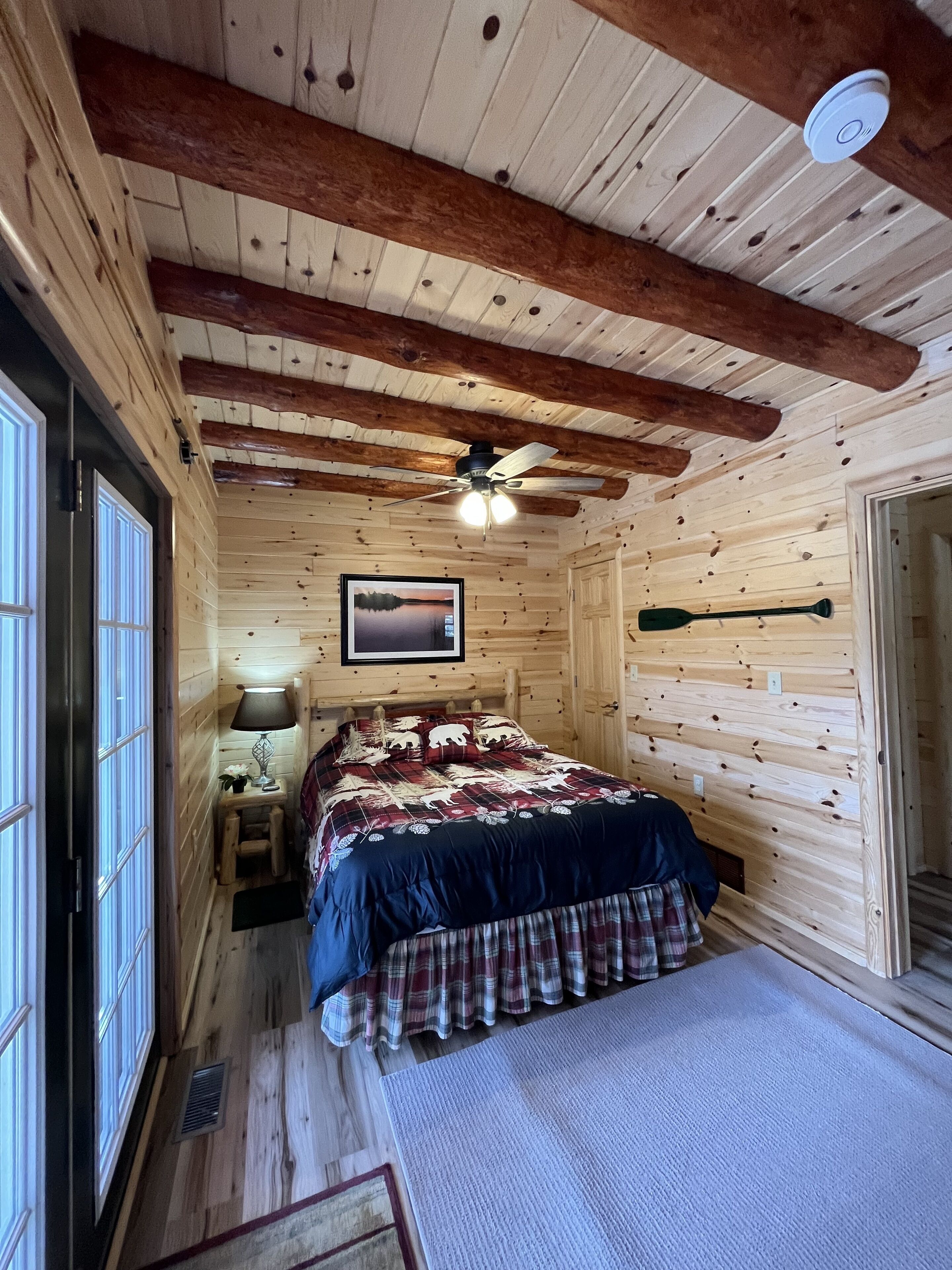 4 chambres, bureau, Wi-Fi gratuit, draps fournis