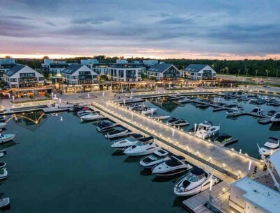 Friday Harbour Resort 2 Bedroom Pool Lake Simcoe