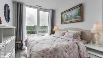 2 bedrooms, in-room safe, iron/ironing board, WiFi (free)