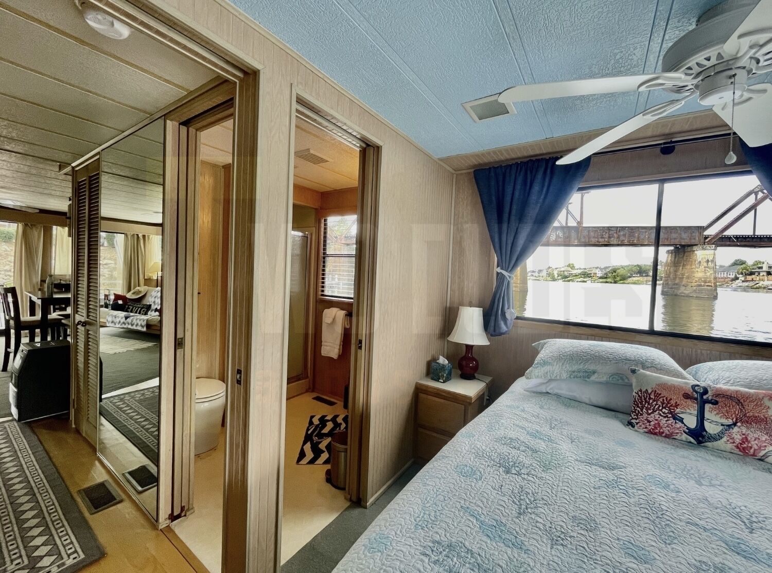 2 habitaciones, wifi gratis y ropa de cama 