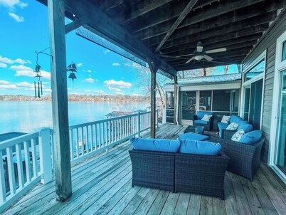 4-BR Lakefront Home with Amazing Views