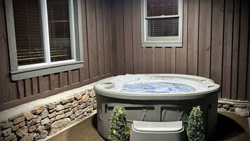 Bain à remous intérieur